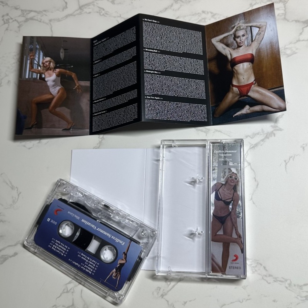 Miley Cyrus Cassette Tape | En - Audio Music Of reseña y precio